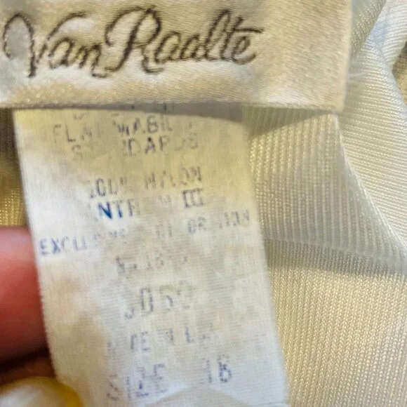 Vintage Van Raalte Full Dress Slip Sz S White Nylon Lace Trim Lingerie